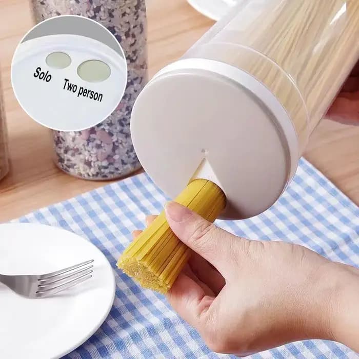 Boîte scellée pour nouilles