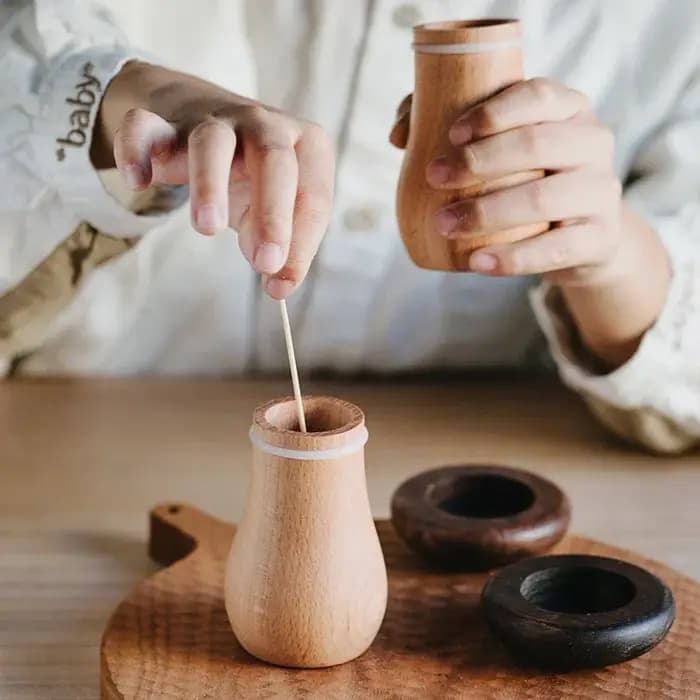 Boîte à cure-dents en forme de champignon avec une opération simple et une bague d'étanchéité qui n'a pas éteinte