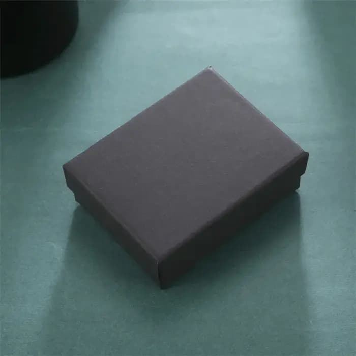 Boîte-cadeau noire pour bijoux