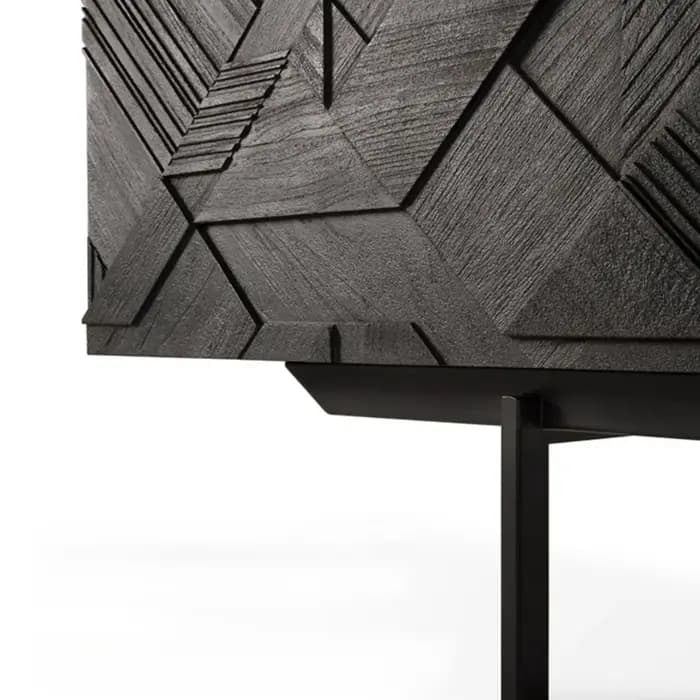 Vitrine en bois avec tiroirs