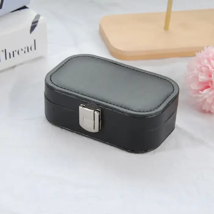Boîte organisatrice de bijoux en cuir couleur macaron, boîte de rangement rectangulaire multifonctionnelle, boîte à bagues classique mini pour femmes