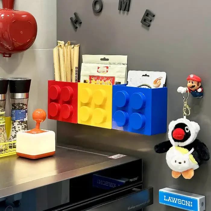 Boîte de rangement magnétique pour blocs de construction