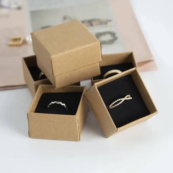 24 pièces 4x4x3cm bague bijoux Kraft boîte marron organisateur Carton