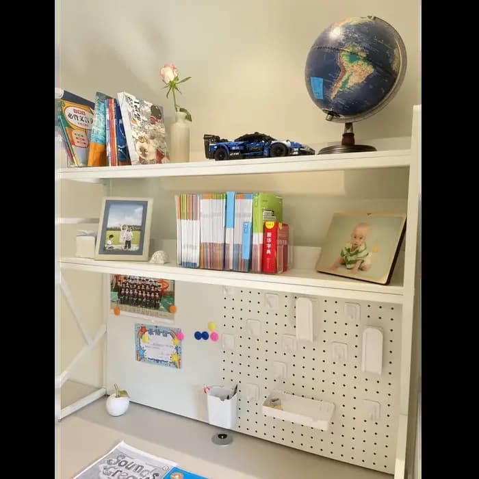Étagère de rangement de bureau avec organisateur à panneaux perforés