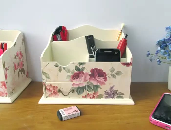Boîte de rangement de cosmétiques style européen
