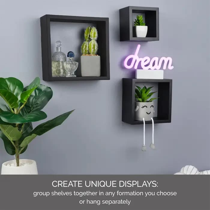 Étagères cubes en bois pour décoration murale