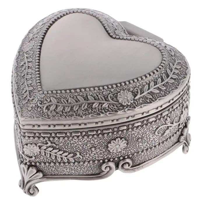 Boîte à bibelots de conception de coeur d'amour vintage