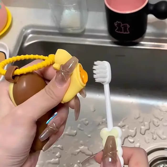 Capuchon de protection pour brosse à dents banane avec boîte de rangement pour dentifrice - compact et pratique -
