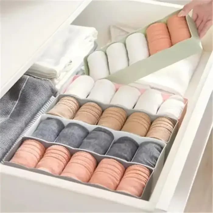 Boîte de rangement pour sous-vêtements et chaussettes