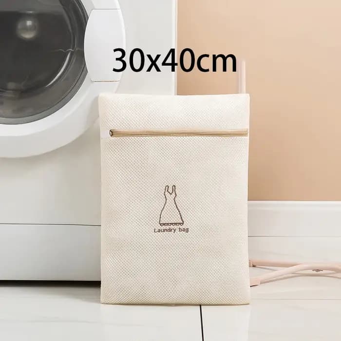 Sac à linge maille Fine broderie impression pochette