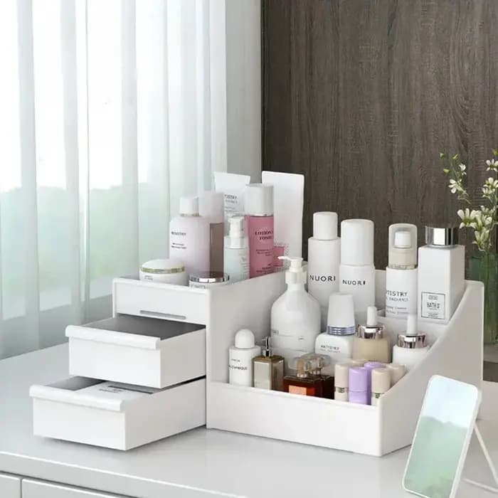 Boîte de rangement en plastique pour maquillage