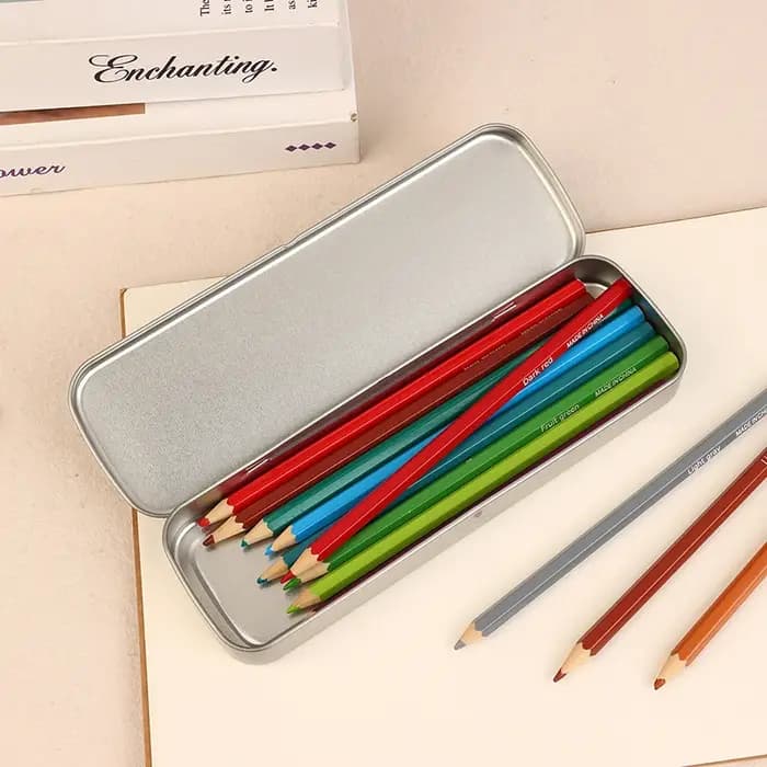 Nouvelle boîte à stylos en métal