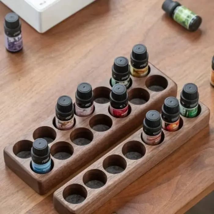 Support de Bouteilles d'Huiles Essentielles Robuste en Bois Naturel Grande Capacité Présentoir de Parfums Polyvalent à 6 ou 12 Emplacements pour Bureau