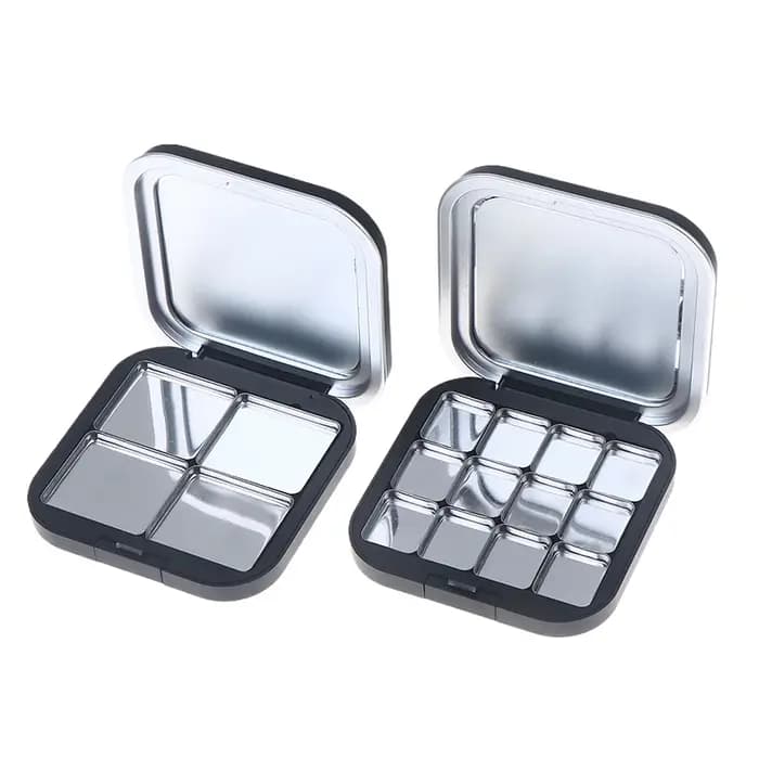 Palette de maquillage carrée vide à aspiration magnétique avec miroir