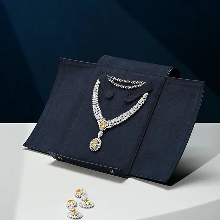 Boîte de rangement pour colliers de luxe Oirlv - Extérieur en simili cuir de qualité supérieure