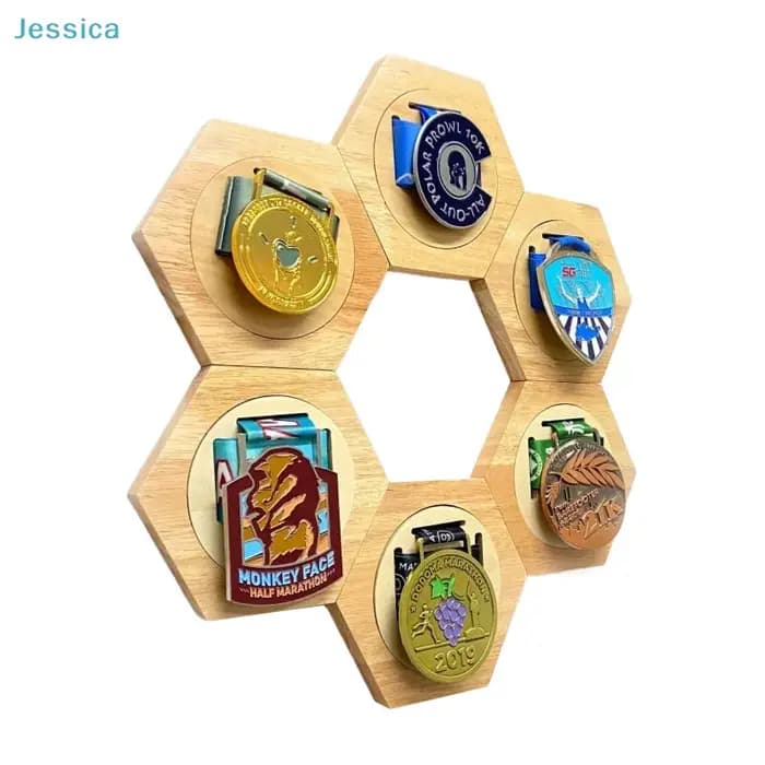 ♥ Présentoirs hexagonaux en bois | Organisateurs muraux modulaires pour médailles