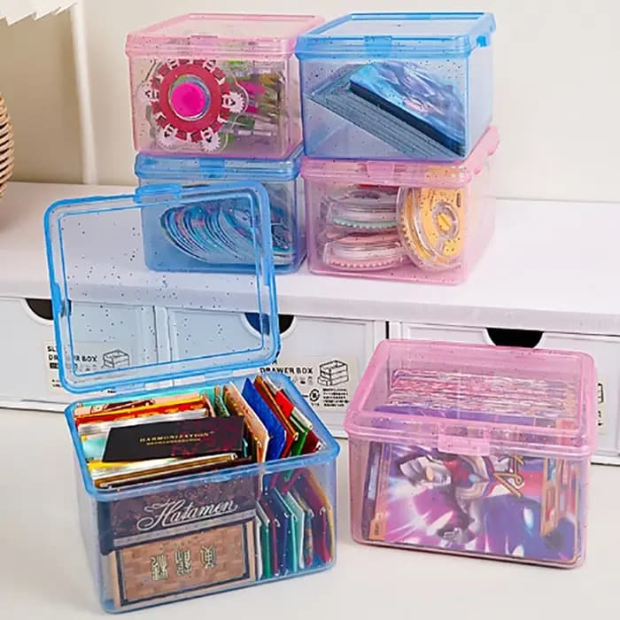 Boîte de rangement en plastique transparent