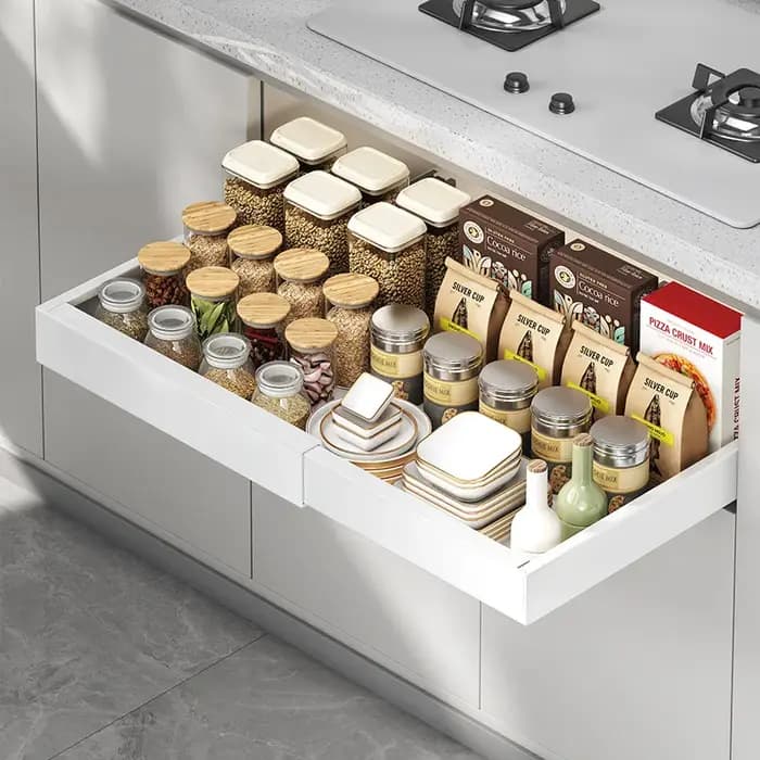 Organiseur de placard coulissant pour armoires de cuisine avec tiroirs, étagères de garde-manger au lieu de les avoir partout sur le comptoir