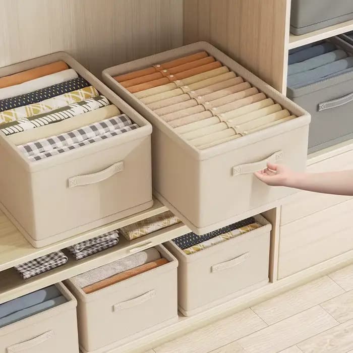 Armoire vêtements chaussettes artefact compartiment boîte organisateur