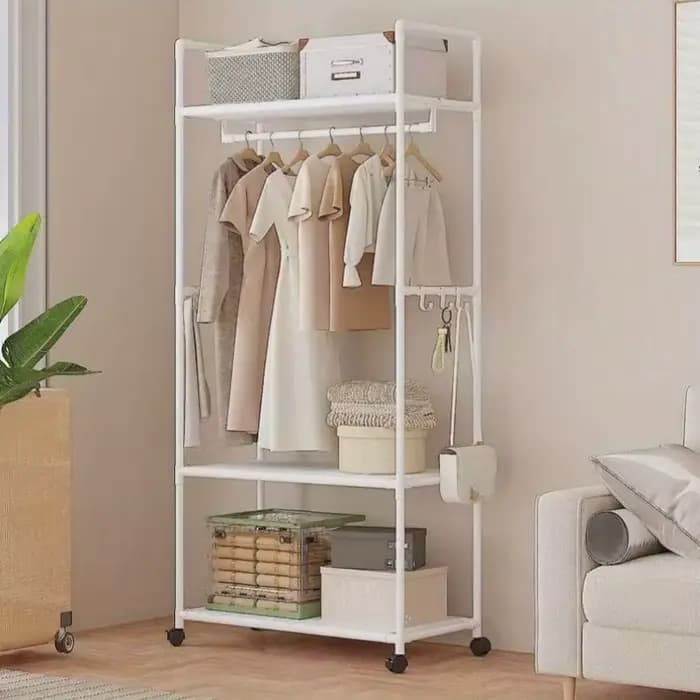Support de rangement pour vêtements avec roulettes
