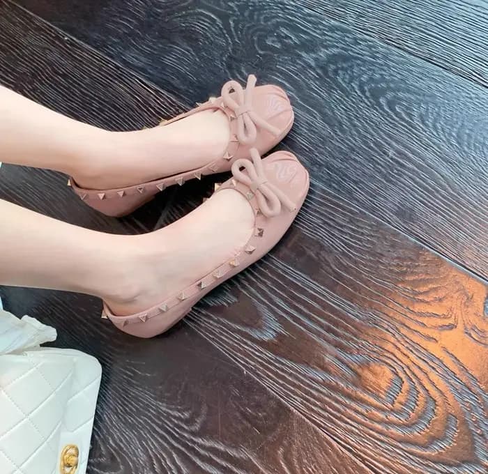 Nouvelles Chaussures Plates Mary Janes 2026 pour Femme, Modèle Grape Mom, à Talon Bas, Semelle en Ca