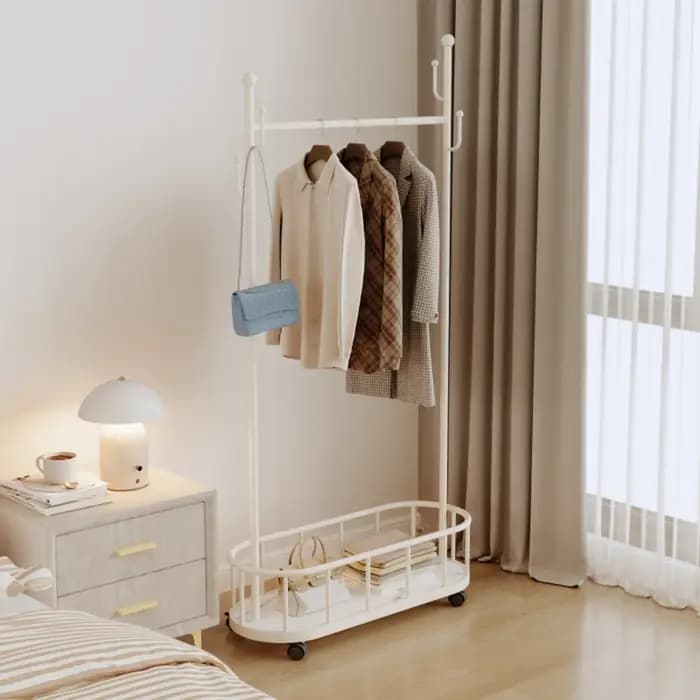 Porte-manteau, porte-vêtements sur pied pour chambre à coucher