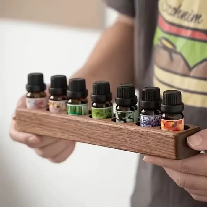 Support de Bouteilles d'Huiles Essentielles Robuste en Bois Naturel Grande Capacité Présentoir de Parfums Polyvalent à 6 ou 12 Emplacements pour Bureau