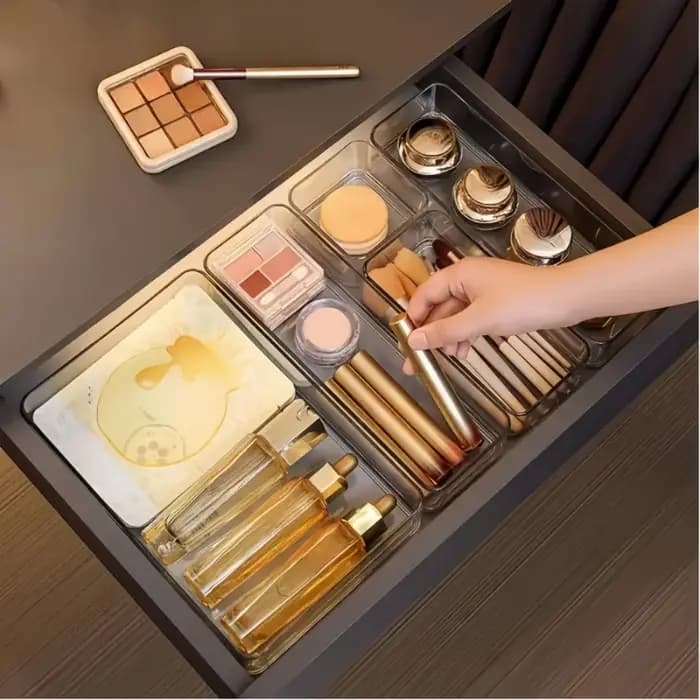 Boîte de rangement pour cosmétiques et papeterie