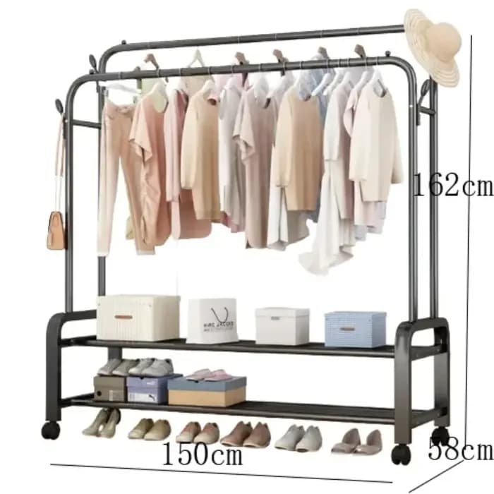 Petites étagères de garde-robe en métal