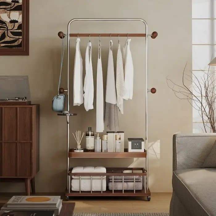 Porte-vêtements mural vintage italien pour chambre à coucher