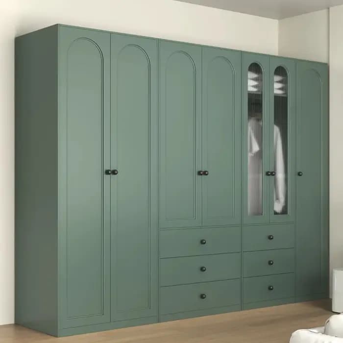 Armoire métallique étroite à rail cannelé pour salon