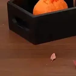 Boîte de rangement gothique en bois en forme de cercueil