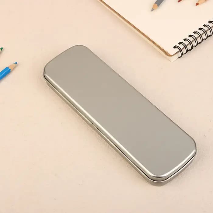 Nouvelle boîte à stylos en métal
