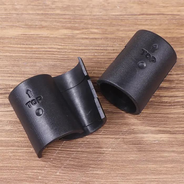 Clips de verrouillage pour étagères métalliques