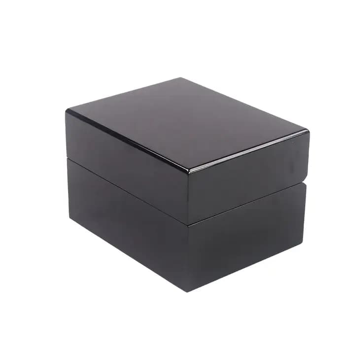 Boîte à montre de luxe en bois noir laqué avec coussin en cuir PU et étui cadeau pour le voyage