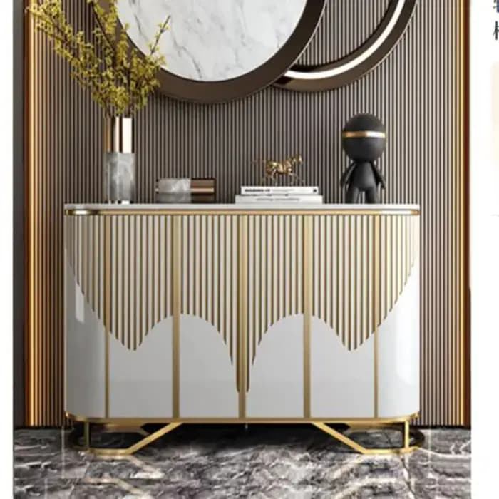 Armoires de salon de luxe étroites or classique français