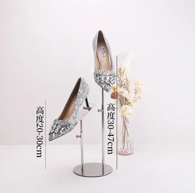 Présentoir à chaussures pour la vente au détail