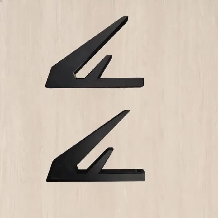 Support mural pour skateboard au design simple et portable