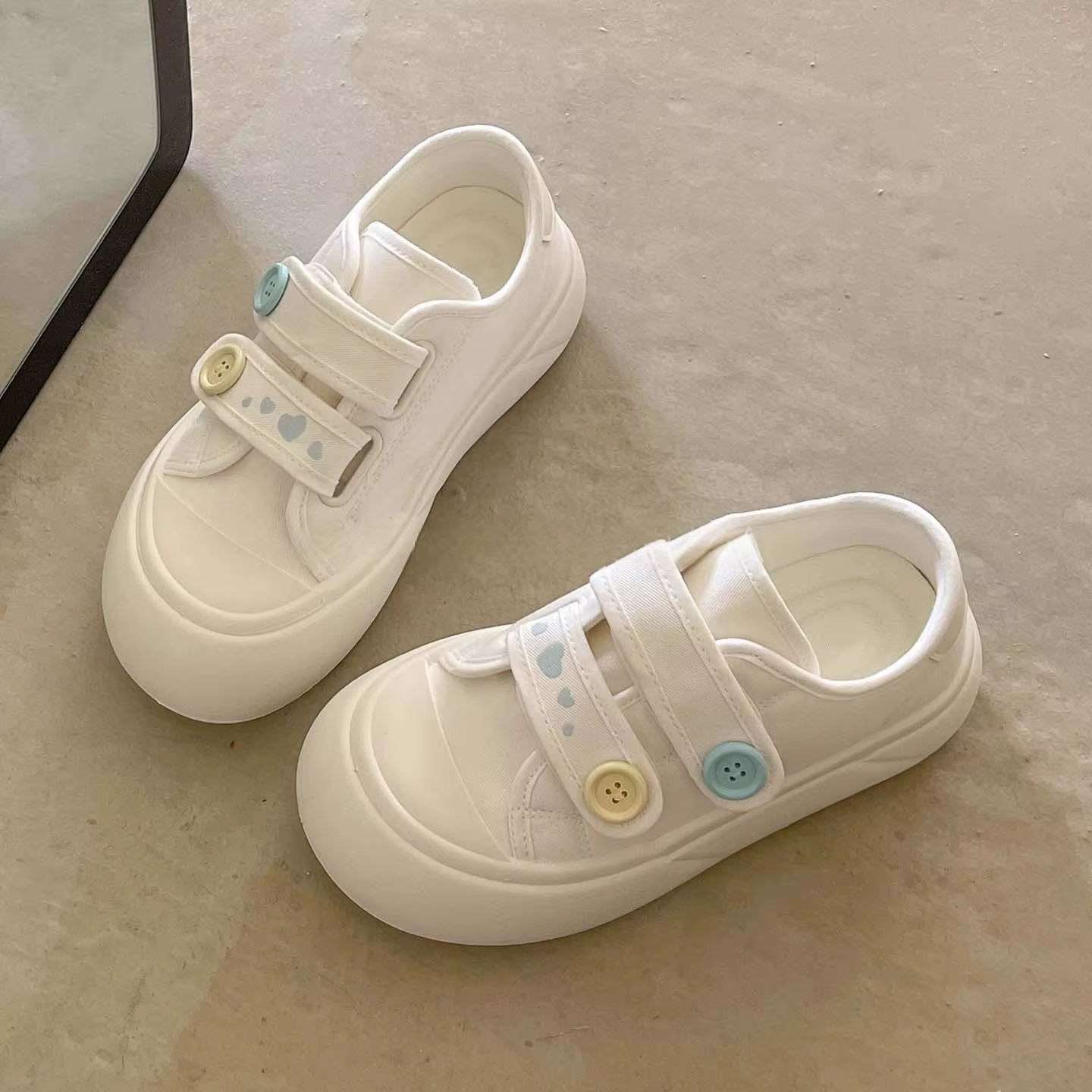 Chaussures en toile pour femmes, baskets légères et confortables à semelle souple, respirantes, déco