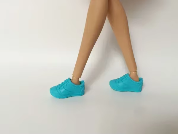 Chaussures de sport bleues, accessoires pour poupées Bbie D150