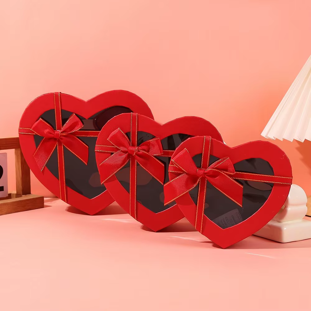 Nouvelle boîte cadeau en forme de cœur, boîte en papier transparente avec nœud papillon, boîte à cad