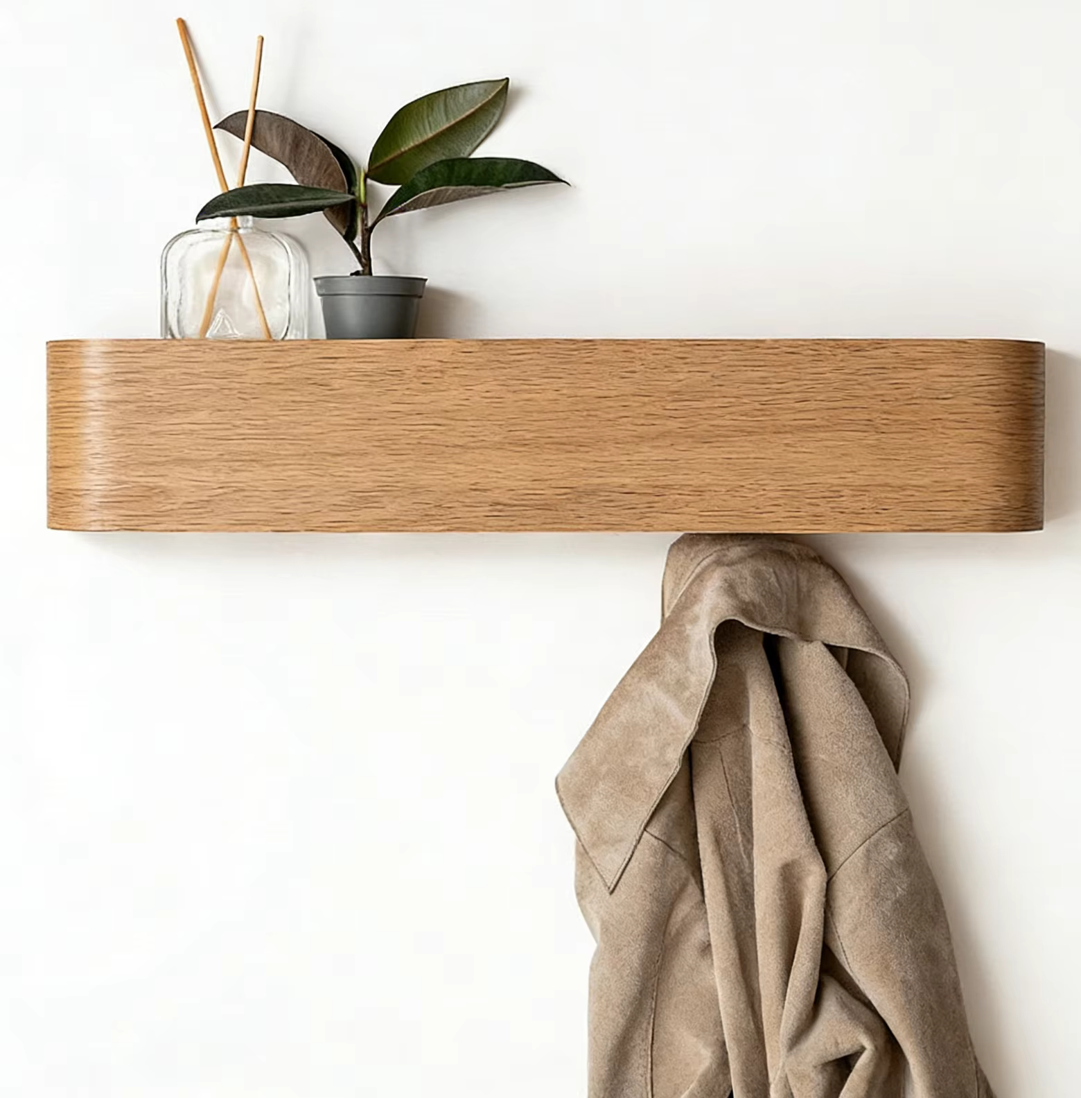 Porte-manteau mural moderne avec crochets et étagère dissimulés, gain de place, en bois massif et fe