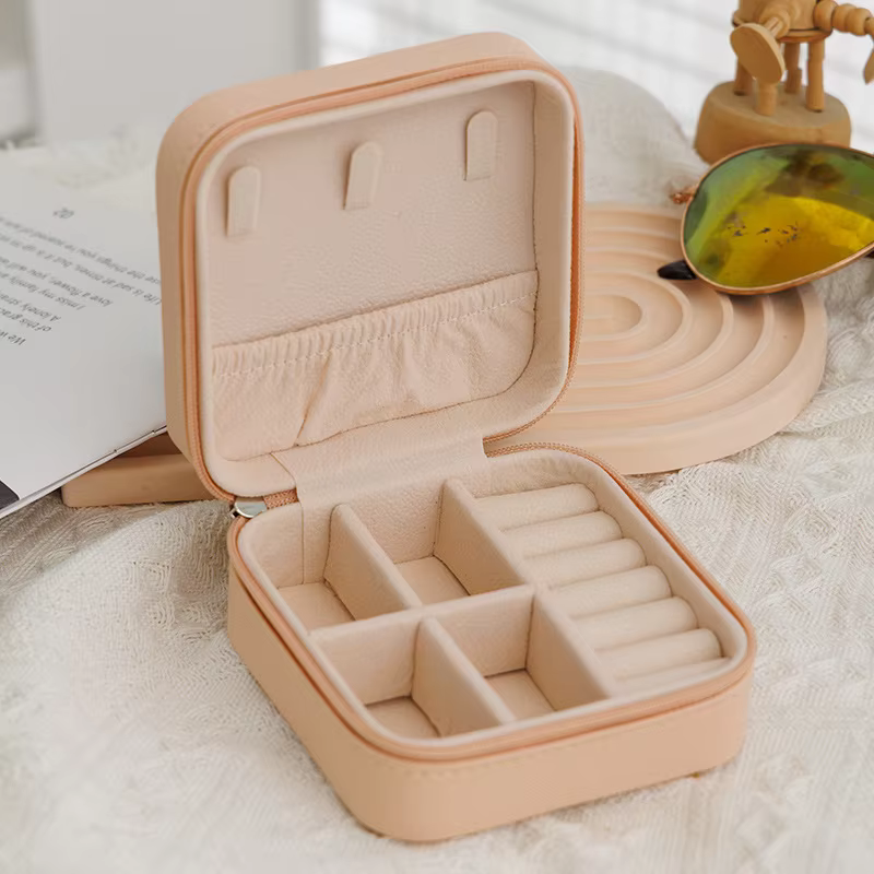 Boîte de rangement de bijoux Portable, boîte de rangement de boucles d'oreilles de voyage Durable, o