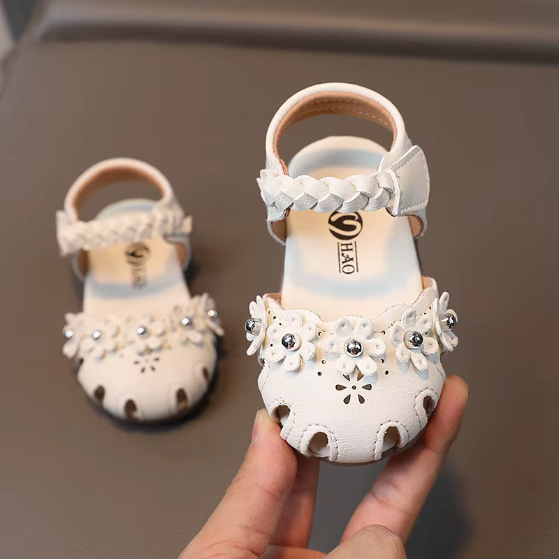 Nouvelles Sandales Mignonnes pour Bébé Fille 2026, Chaussures d'Été Souples pour Enfants, Chaussures