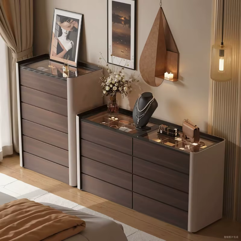 Armoire en bois italienne de luxe