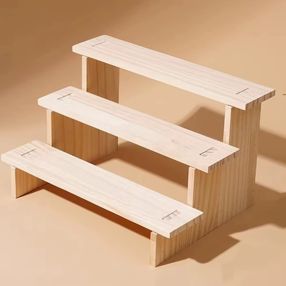 Présentoir en bois, parfum