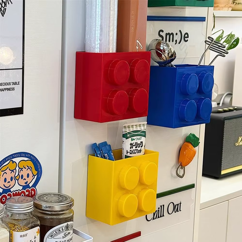 Organisateur magnétique de réfrigérateur de style Lego