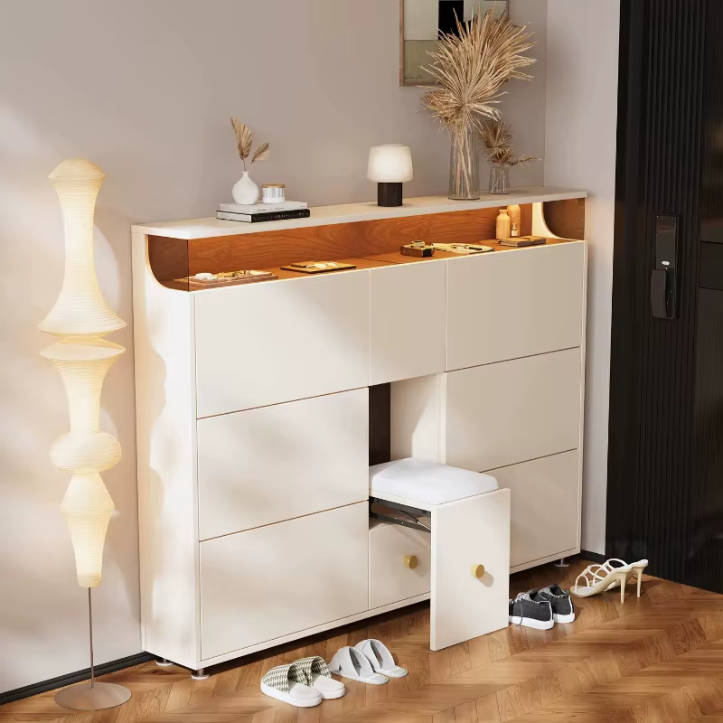 Meuble à chaussures de luxe en bois