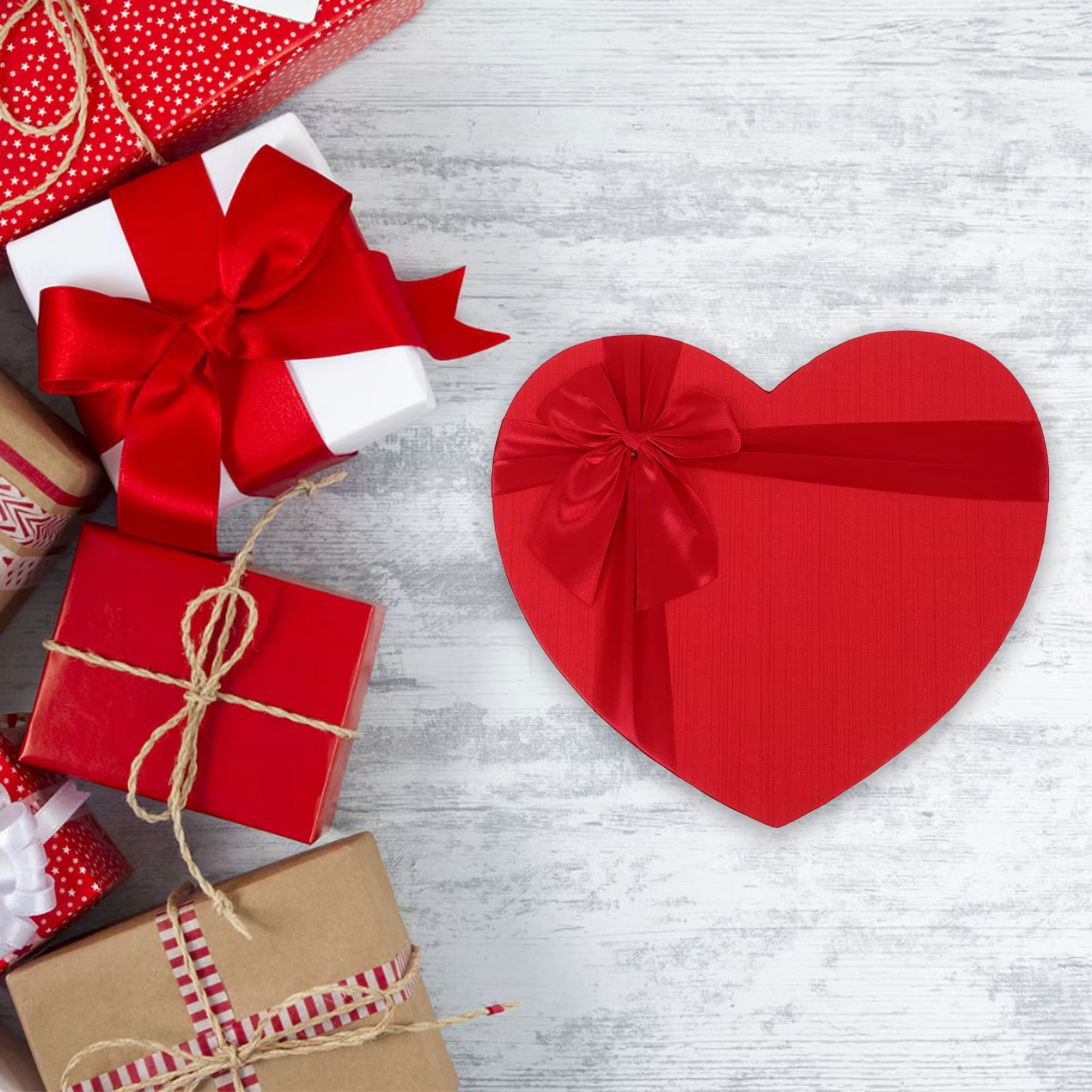 Boîte-cadeau en forme de cœur pour la saint-valentin