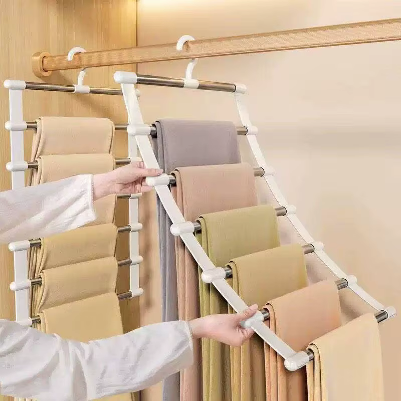 Porte-pantalon multi-niveaux pliable pour économiser de l'espace
